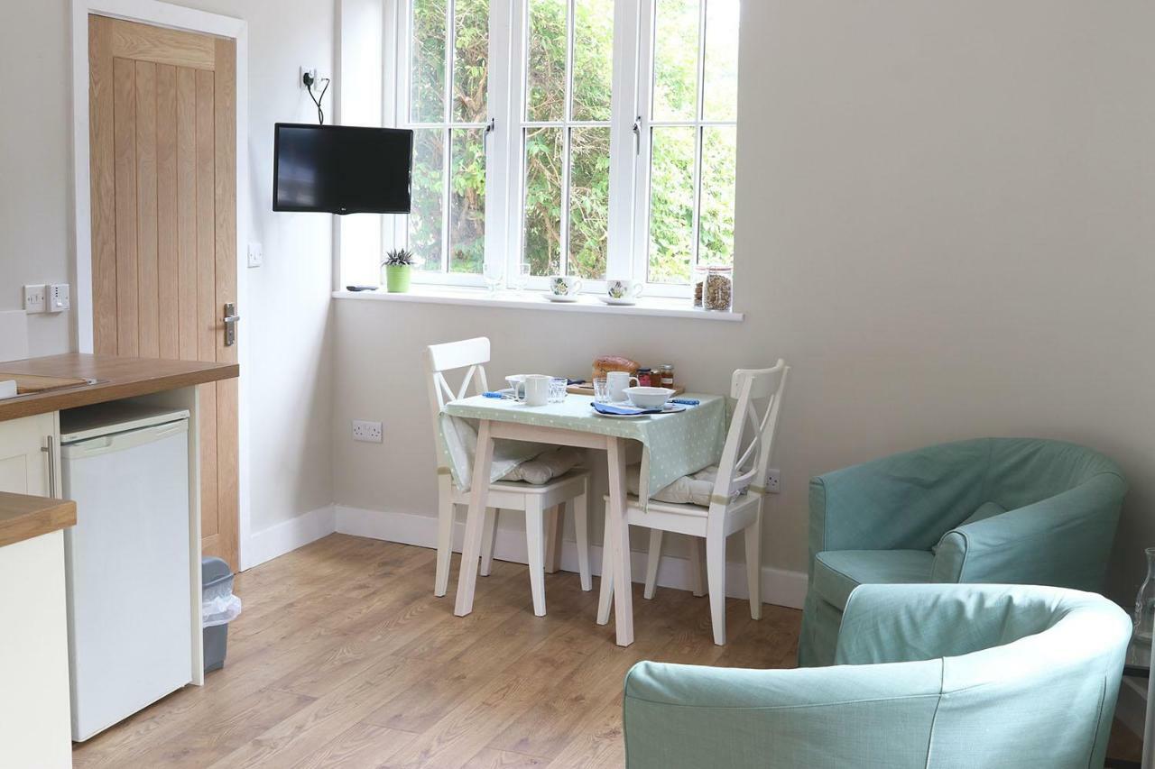 Apartamento Rose Barn West Lavington Exterior foto
