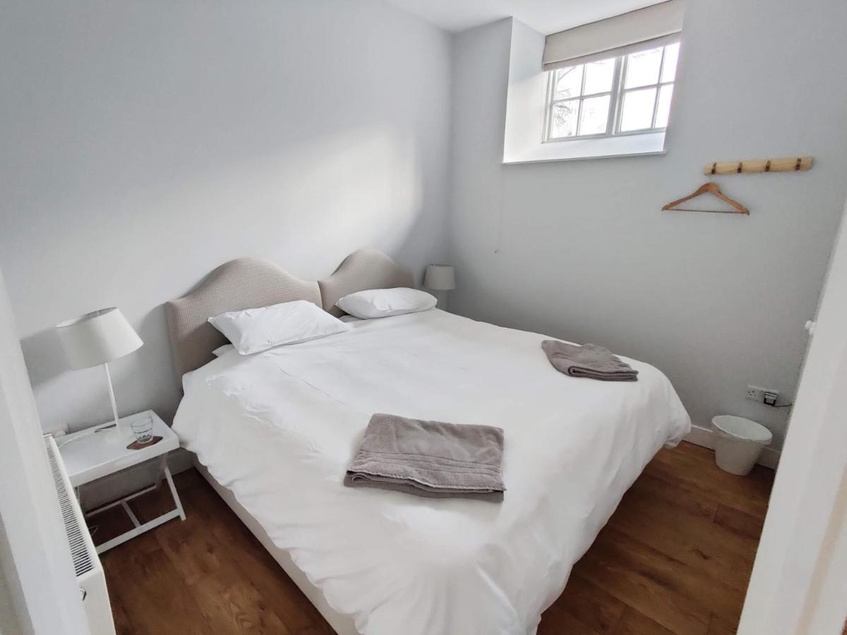 Apartamento Rose Barn West Lavington Exterior foto